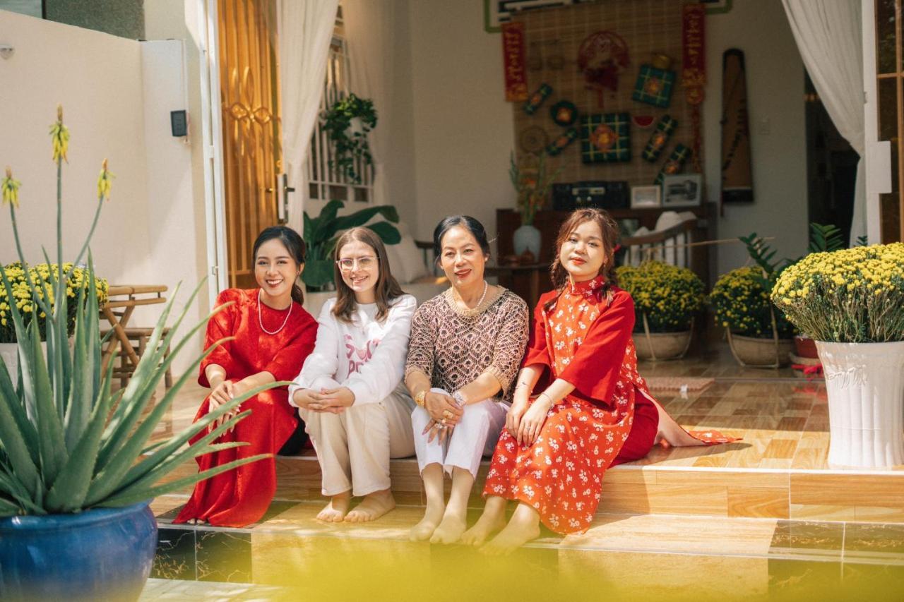 Phong Mo - Nha Mo Homestay Ben Tre 外观 照片
